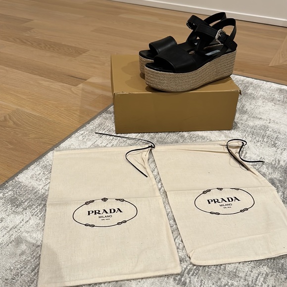 COPY - Prada platform sandals black - Picture 9 of 10